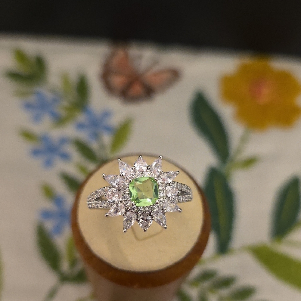 Radiant Silver and Green Crystal Ring